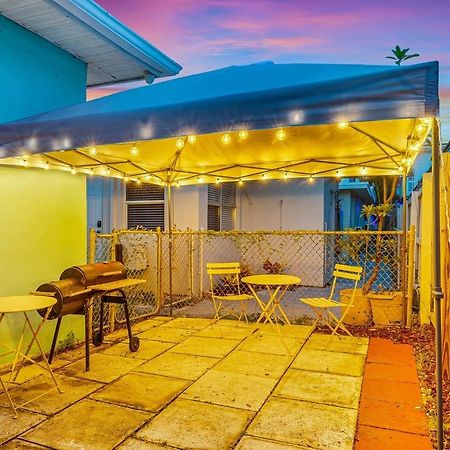 Downtown Hollywood Holiday Retreat Dania Beach Exterior photo